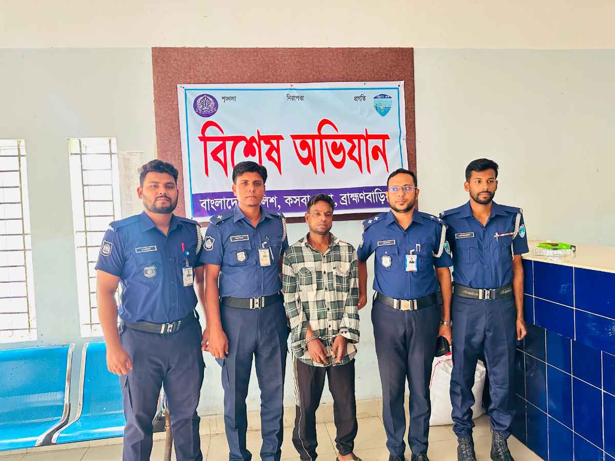 উত্তরা ব্যাংক কর্মকর্তা আরিফুল ইসলাম হত্যা মামলার প্রধান আসামি মোহাম্মদ আলী ঢাকা থেকে গ্রেপ্তার