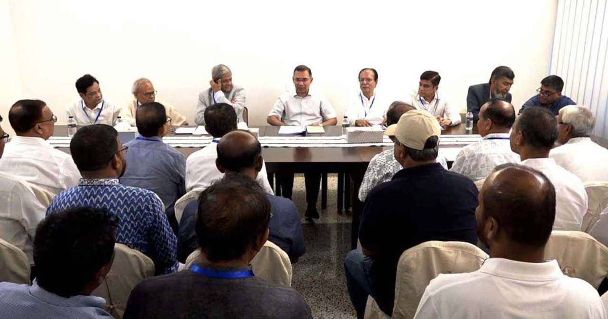 নাটোর, চুয়াডাঙ্গা ও মেহেরপুর নেতাদের সঙ্গে তারেক রহমানের বৈঠক
