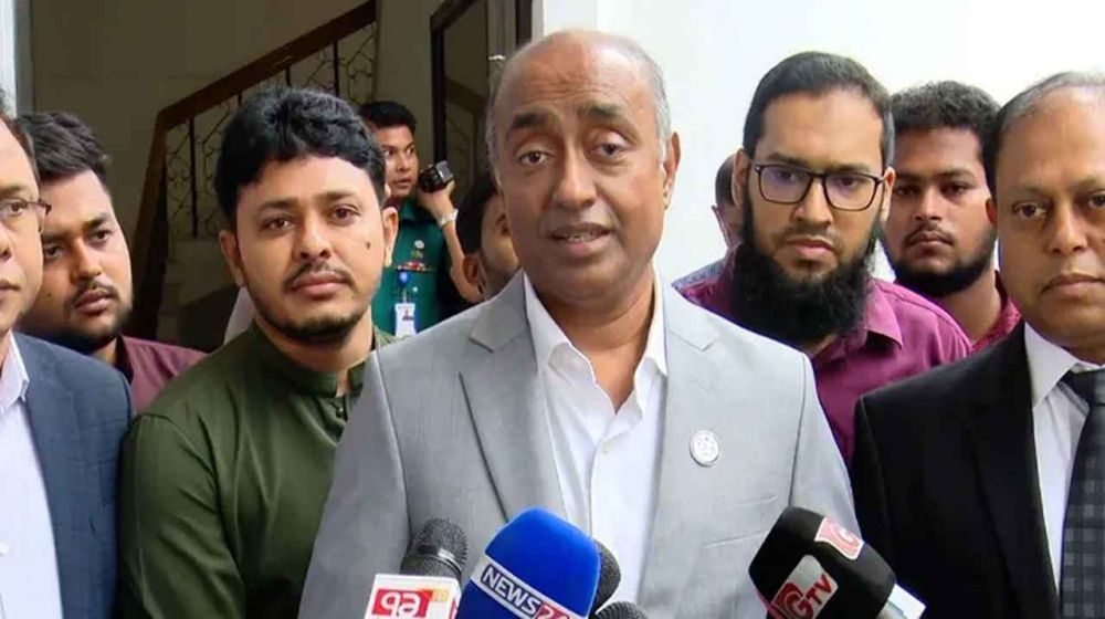বাকস্বাধীনতা ও সম্মানহানি বিবেচনায় সাইবার আইন সংশোধন