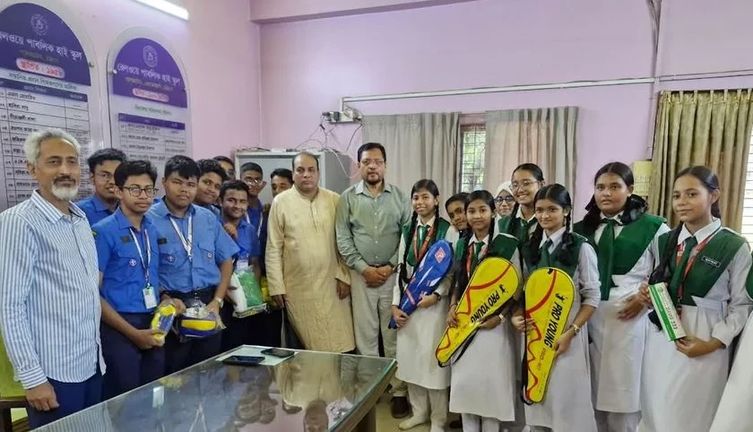 শিক্ষার্থীদের শারীরিক ও মানসিক বিকাশে খেলাধুলার গুরুত্ব অপরিসীম