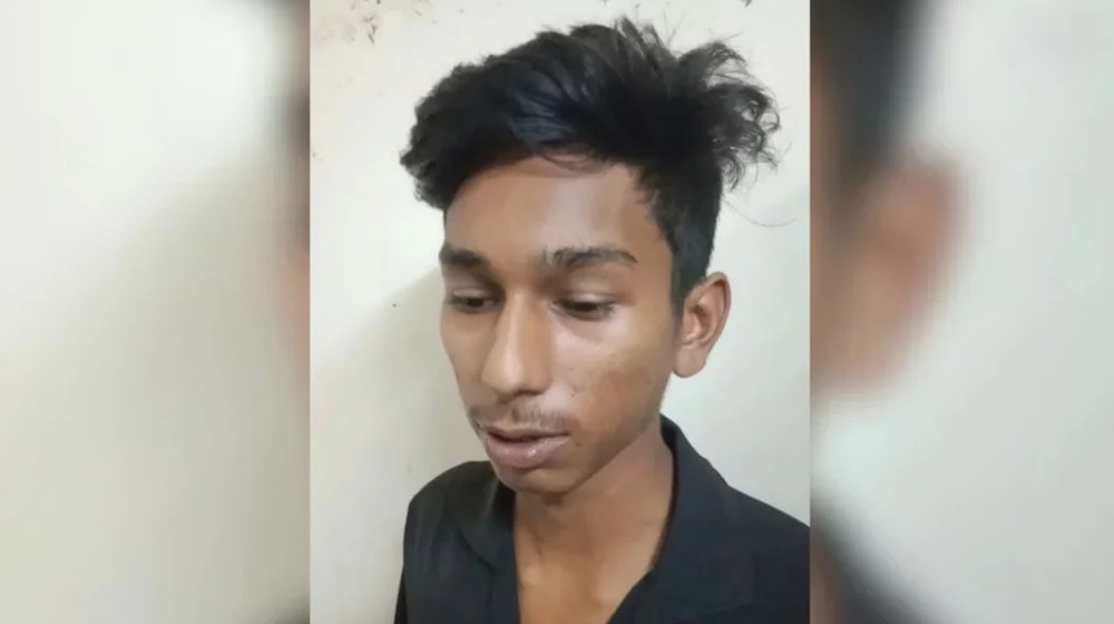 ক্ষুধার জ্বালায় মিষ্টির প্যাকেট ছিনতাই, যুবকের জরিমানা ৫০ টাকা