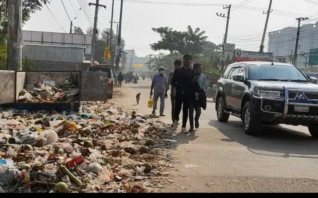 নোয়াখালী পৌরসভায় বর্জ্য ব্যবস্থাপনা নিয়ে অনিয়মের অভিযোগ
